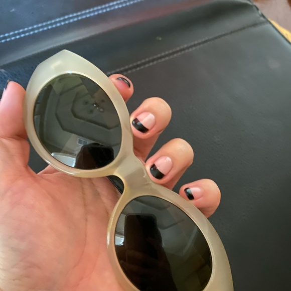 VERSACE SUNGLASSES VINTAGE SILVER AND BLACK MEDUSA 480/B COL. 681 main image 5